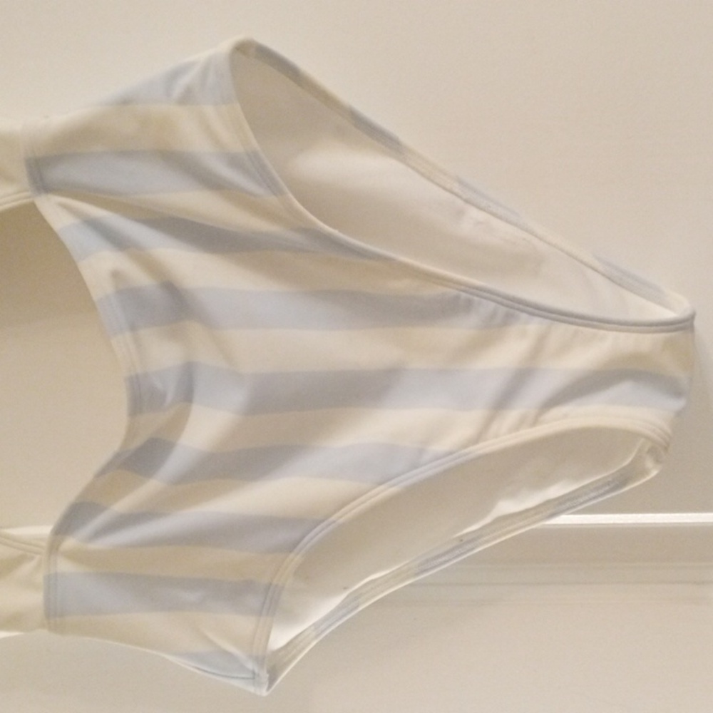Hollister Swim One Piece Swimsuit Women Sz S White Blue Tie Front Cut Out - Picture 4 of 10